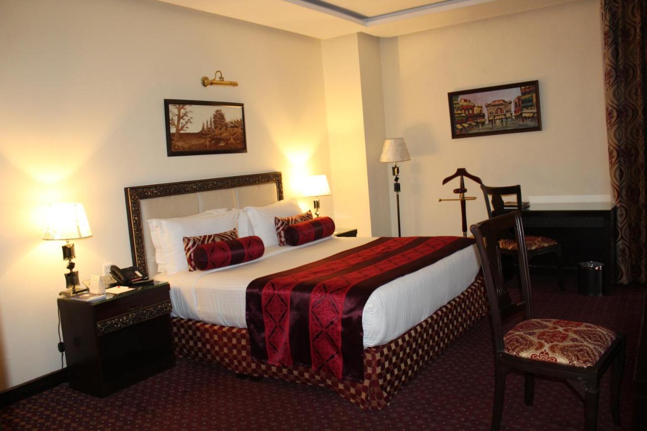 Ramada By Wyndham Islamabad Exterior photo