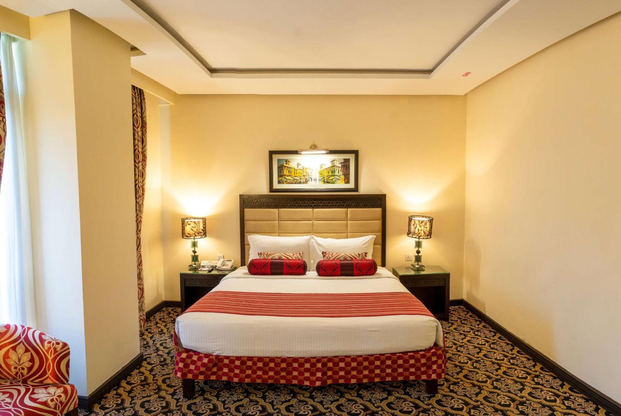 Ramada By Wyndham Islamabad Exterior photo